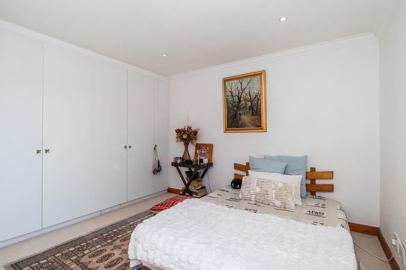 5 Bedroom Property for Sale in Fish Hoek Western Cape